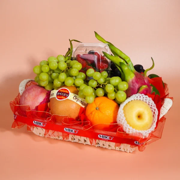 Heal & Peel Basket Hamper (10 Types of Fruits)